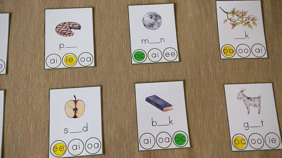 Vowel digraphs Clip cards. Montessori Green series phonics printable.