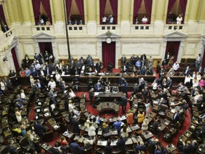 Sesiones extraordinarias, con el FMI en el centro de la escena y un clima caldeado en el Congreso