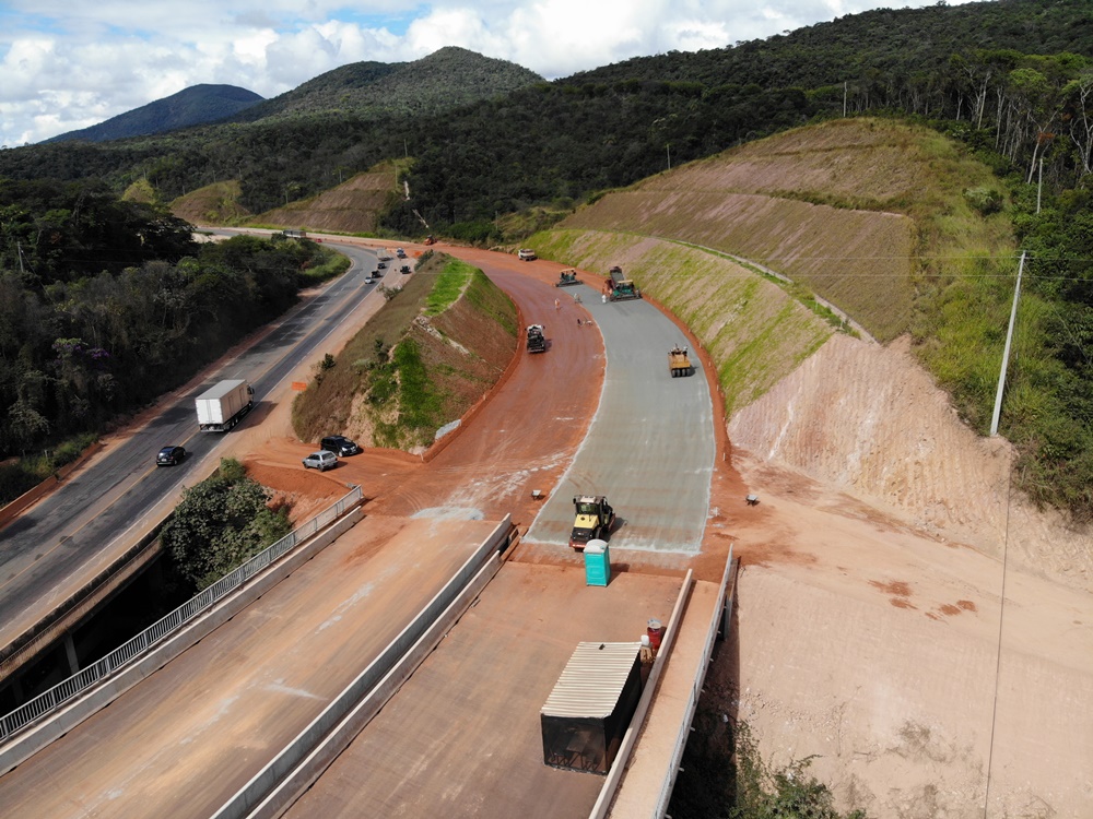 Ponte Sobre o Rio do Peixe