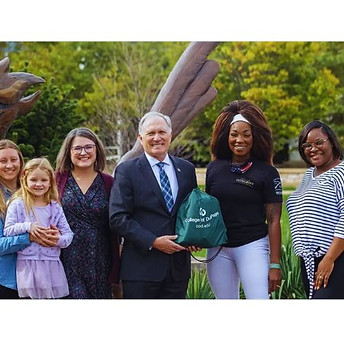 IGY6_VetEdGrant_CollegeOfDuPage_CarolStream_2021.jpg