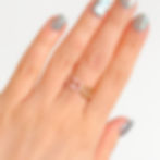 Bague ajustable en acier inoxydable doré et détails rose