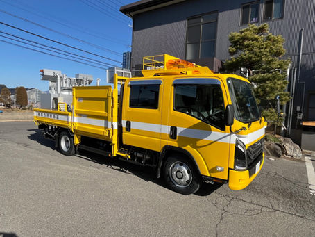 ニーダー車　納車になりました