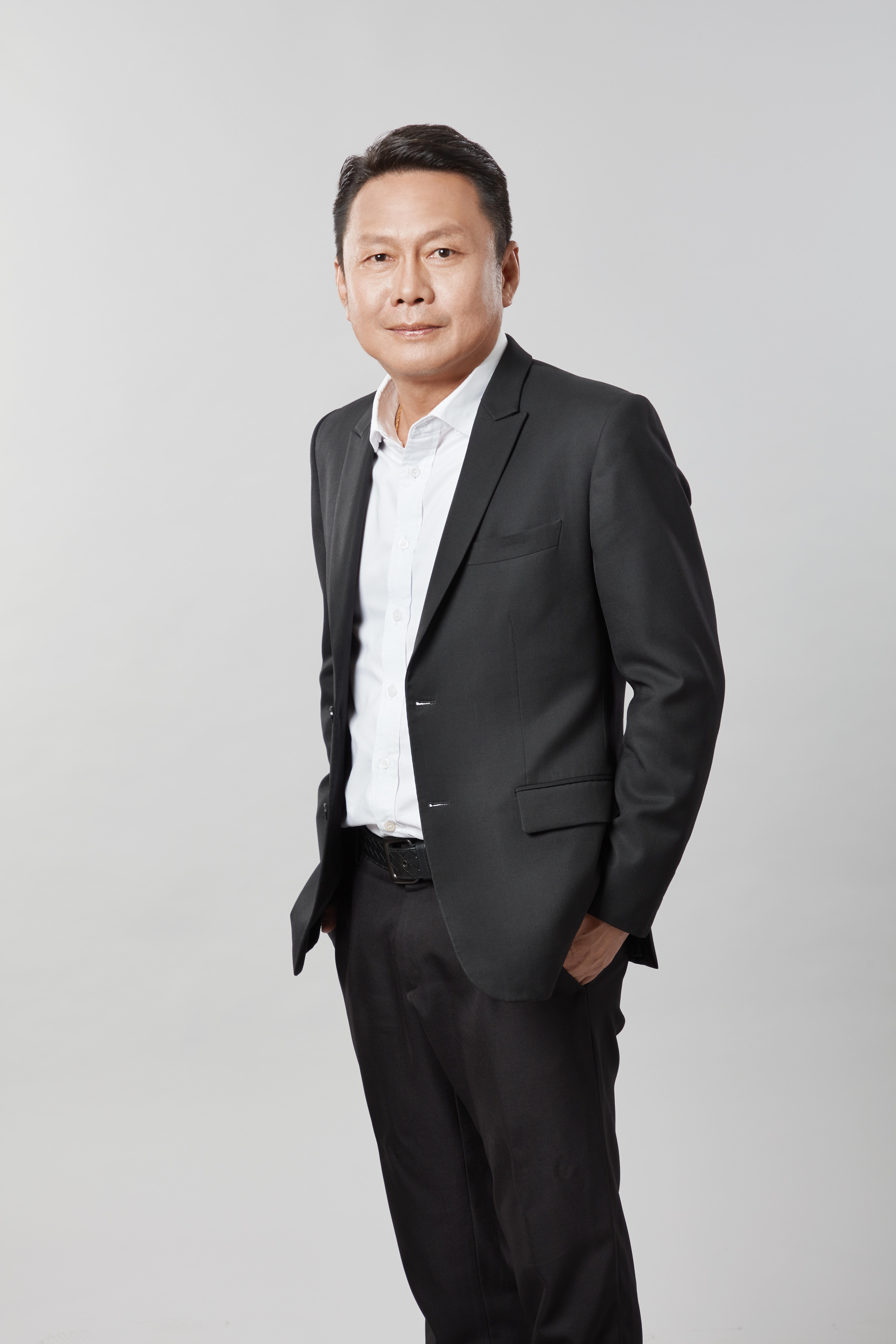 Mr. Sakchai Patiparnpreechavud.JPG