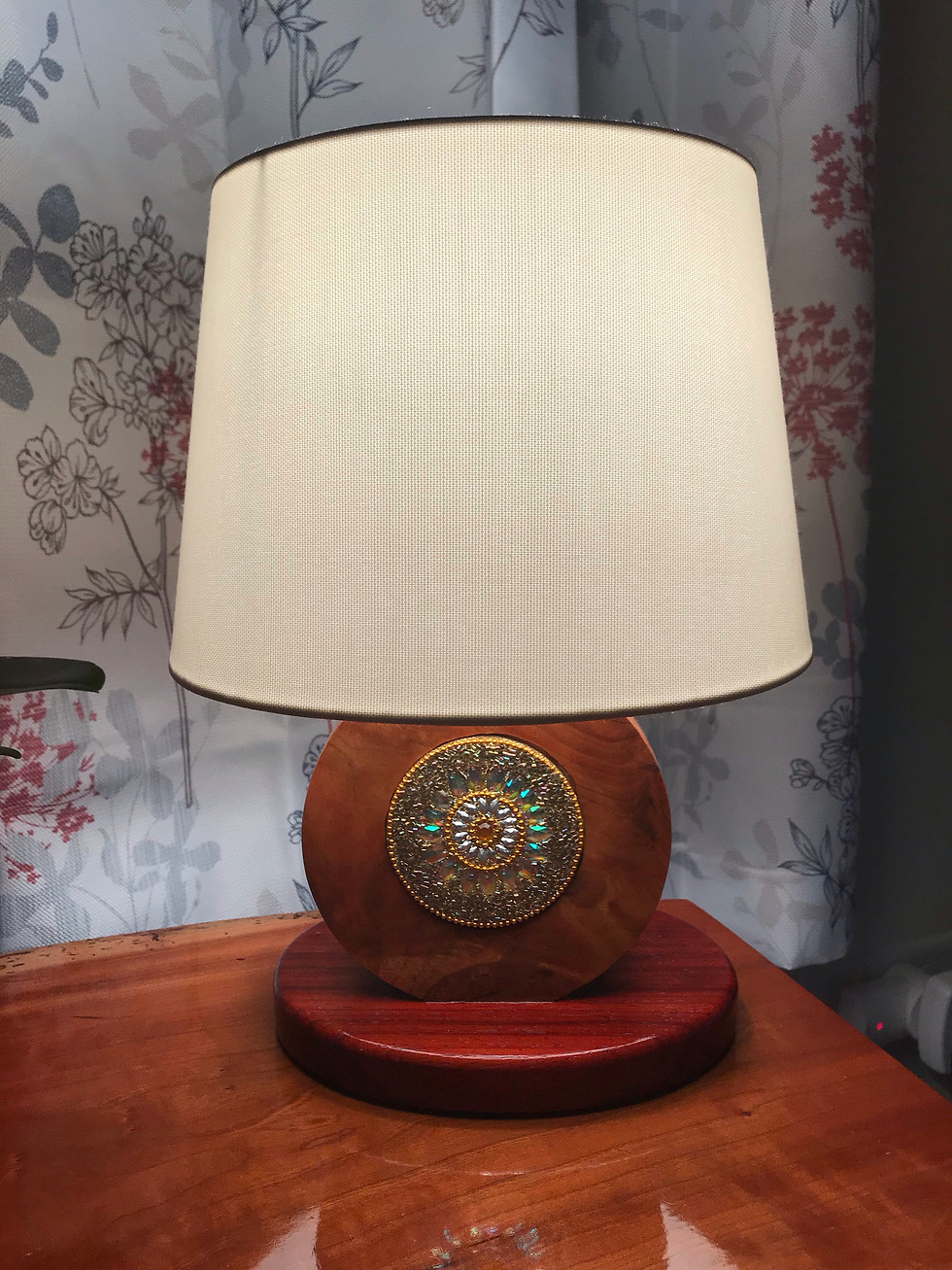 Thumbnail: Lamps III