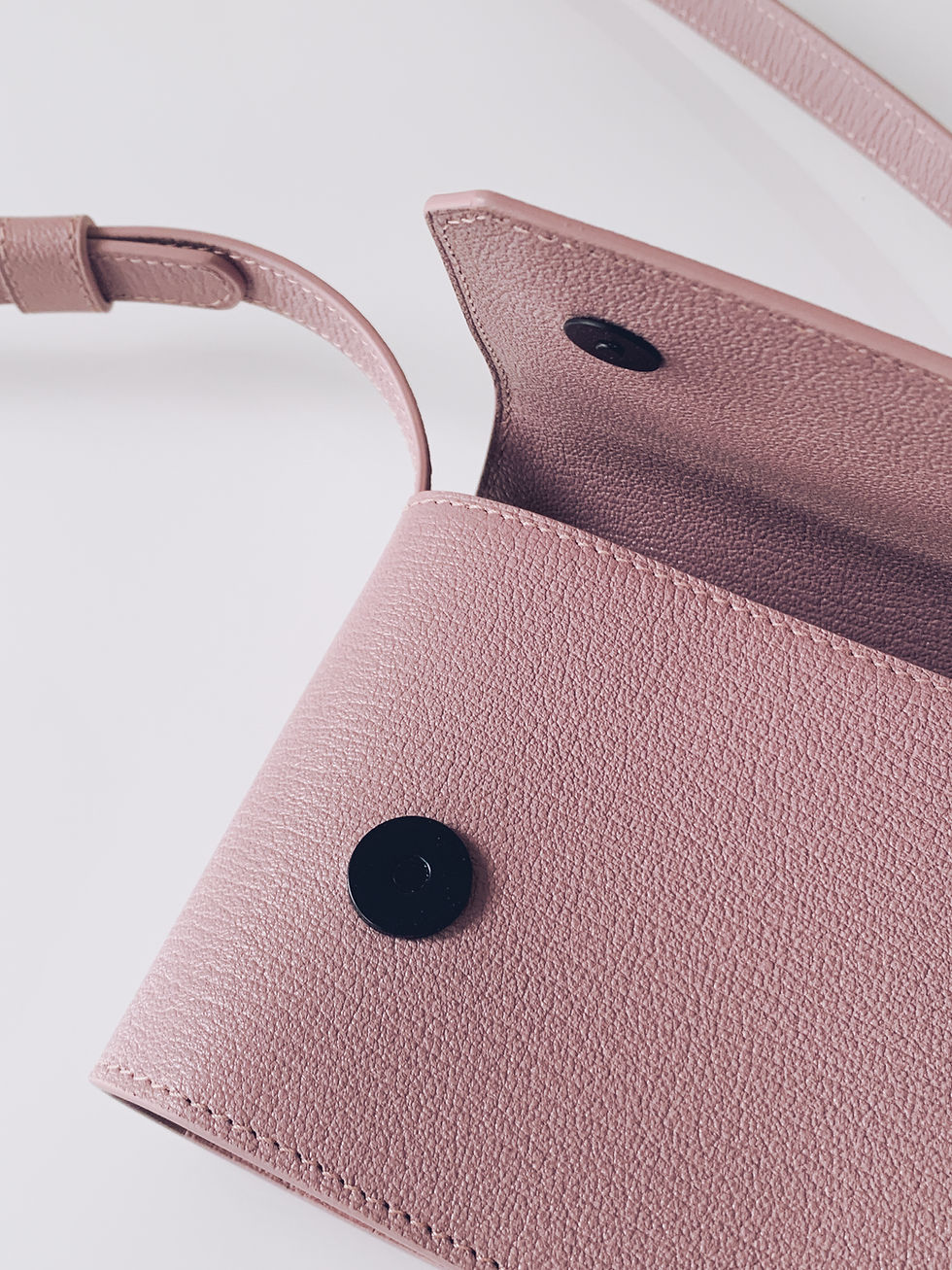 Handtas Rozemie, een tijdloze en minimalistische, roze handtas