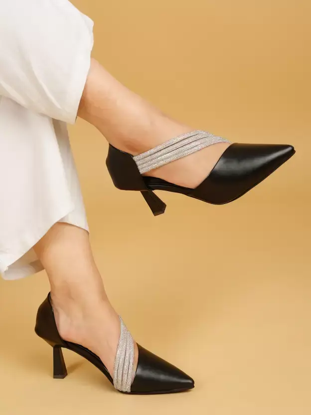 Thumbnail: Women Heels Sandal