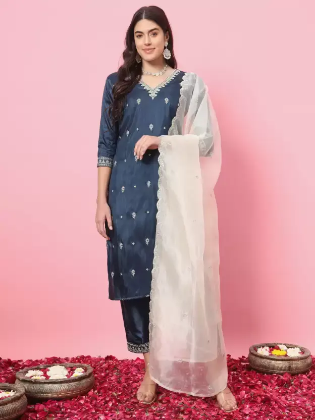 Pure Silk Saree Kurta Set