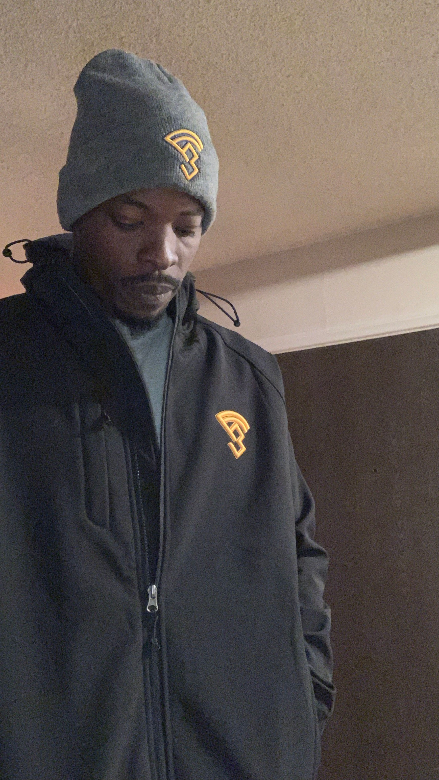 Rain resistant jackets 