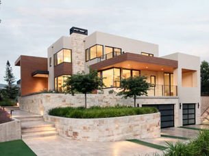 Top Exterior Design Trends for 2025: Mixing Materials for a Modern Look