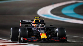 Honda confirms that Red Bull to use Engines after 2021