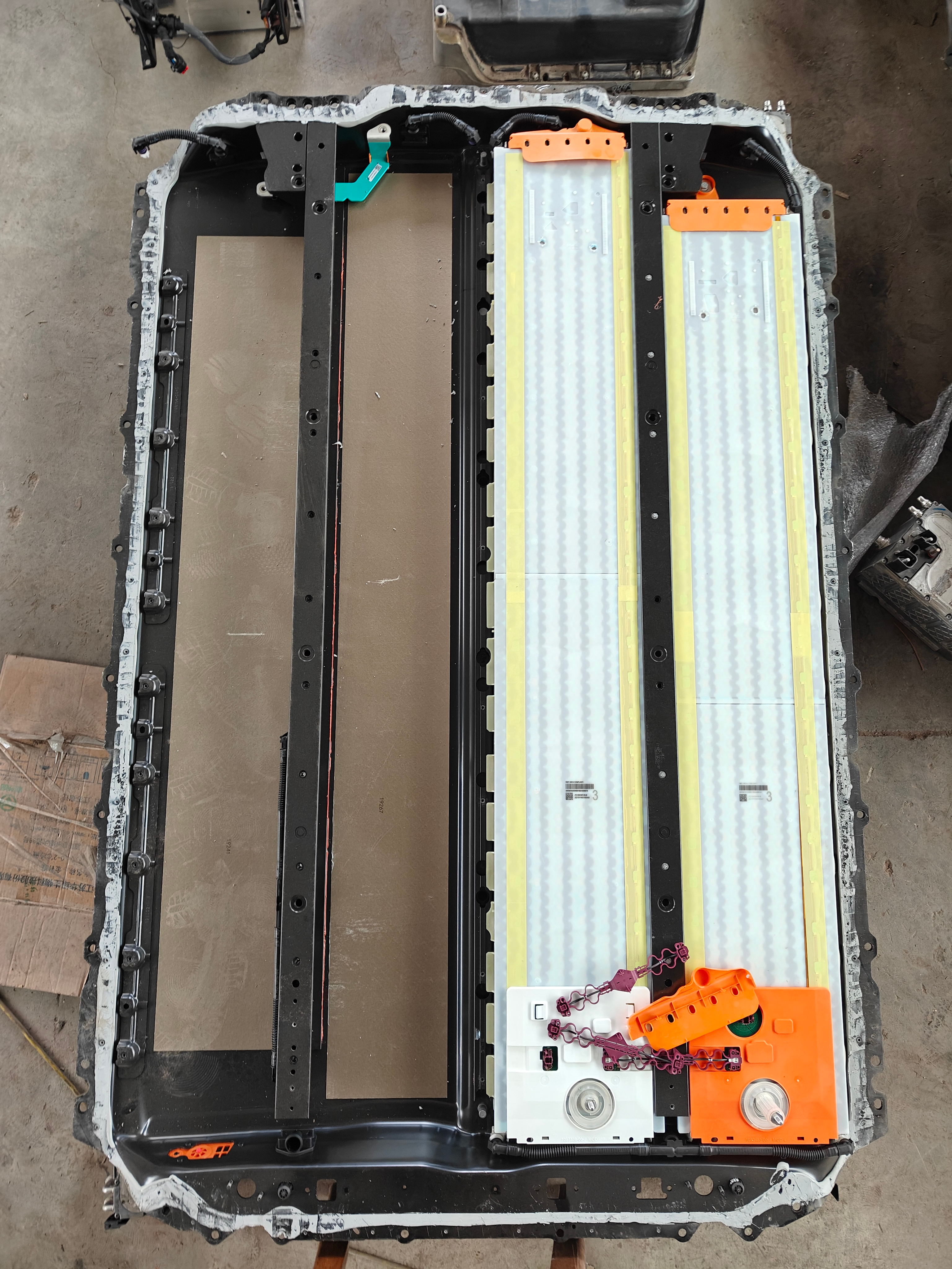 The ternary lithium long-range battery for Tesla Model 3/Y module