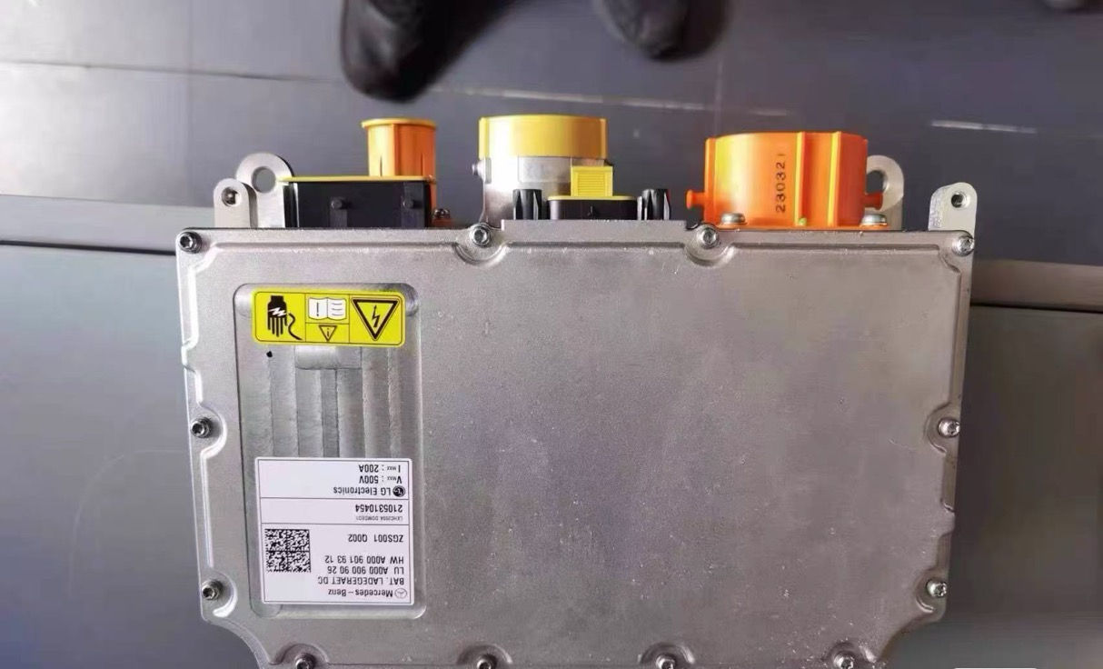 The DC charging module of Mercedes-Benz EQC