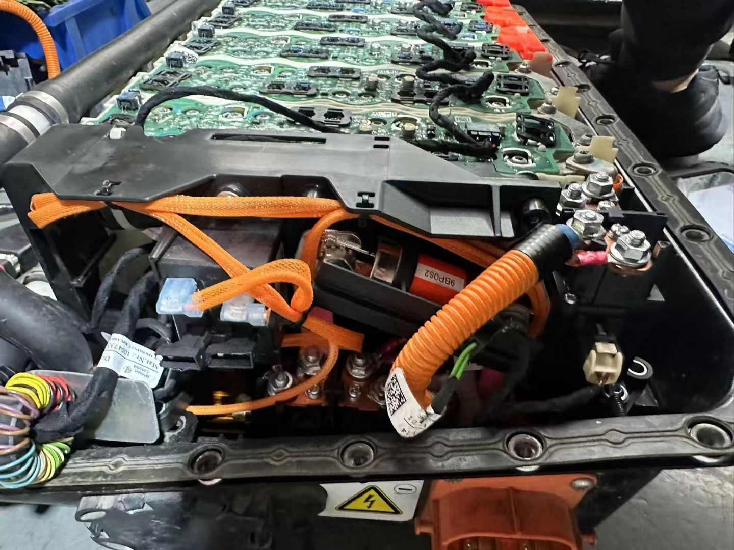 Range Rover Hybrid battery sensor problem