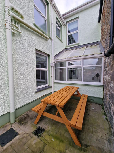 Picnic table in rear garden 