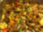 Carne fatiada com cebola