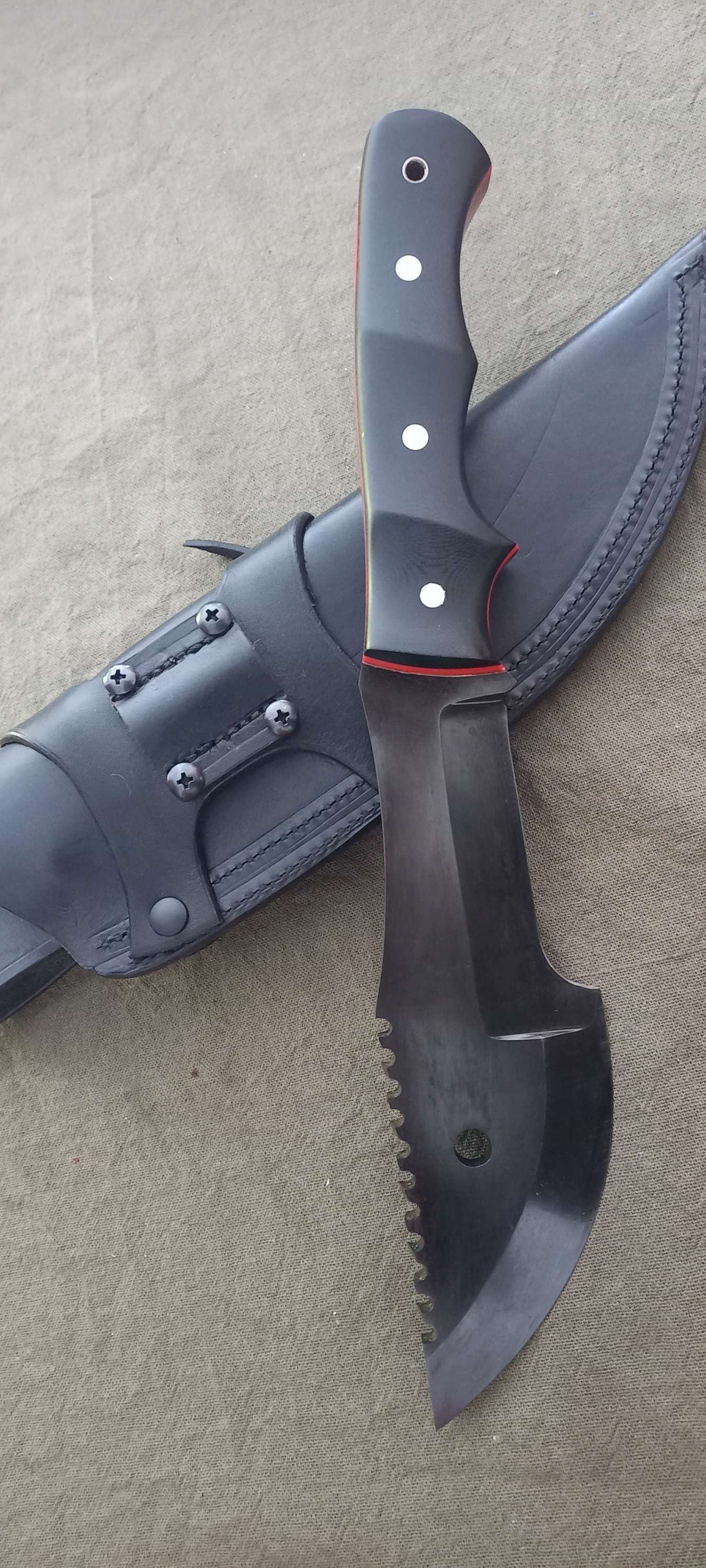 Rogues Tracker Knife