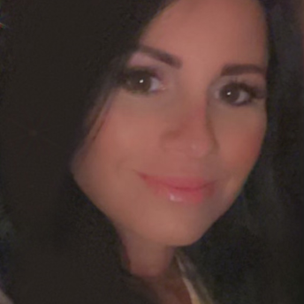 Facetune_19-10-2022-15-59-03.heic