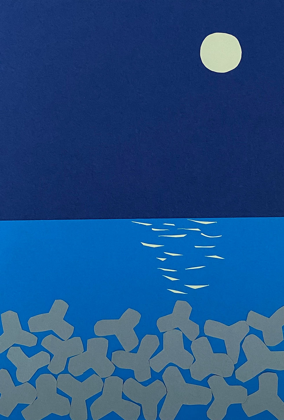 月明りに照らされて