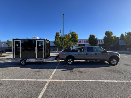 Monthly Washroom Trailer Rentals: The Off-Season Secret for Film Sets, Job Sites, and Winter Markets