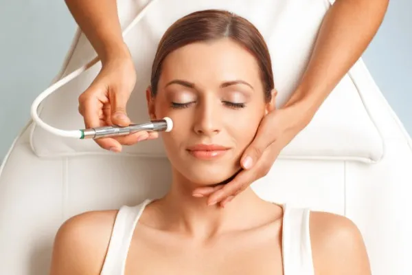 microdermabration-skin-renewal.webp