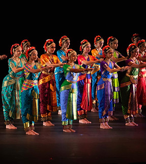 Shakti Dance Company _edited.jpg
