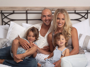 4 Reasons Why You Should Invest in a Family Portrait