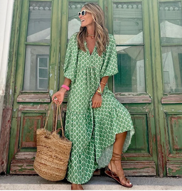 Vintage printed Bohemian loose maxi dress, a symbol of timeless Bohemian style and carefree elegance.