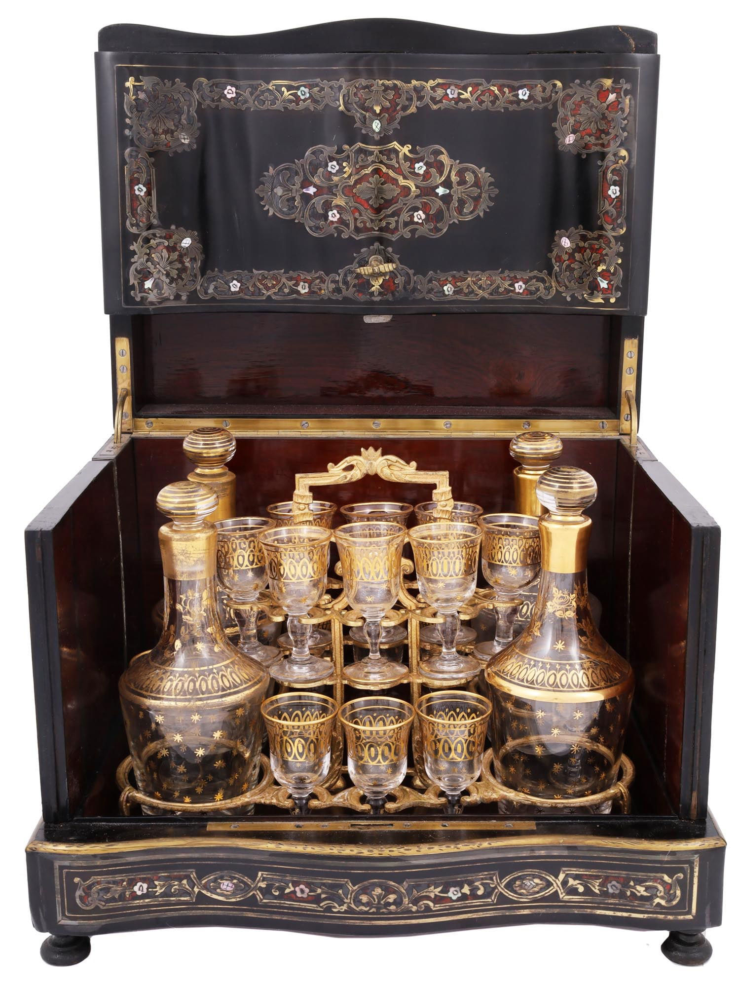 Lot 3866: ANTIQUE FRENCH NAPOLEON III LIQUEUR DECANTER SET