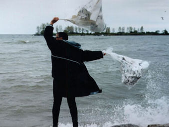 Fig.1: Hands on Environs, performance for Breathworks, Toronto 2002. Photo by John Oughton.