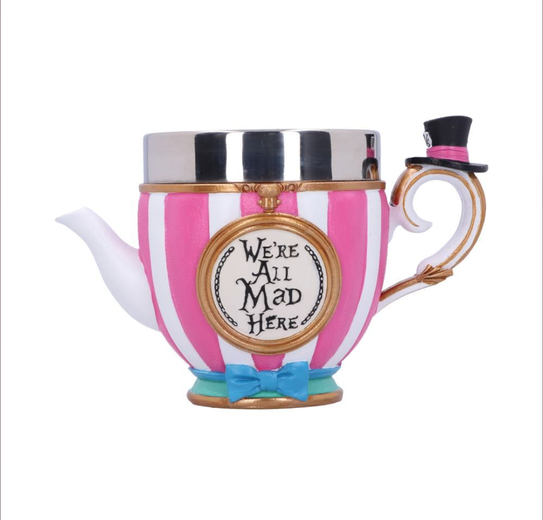 Pinky's up Hatter cup