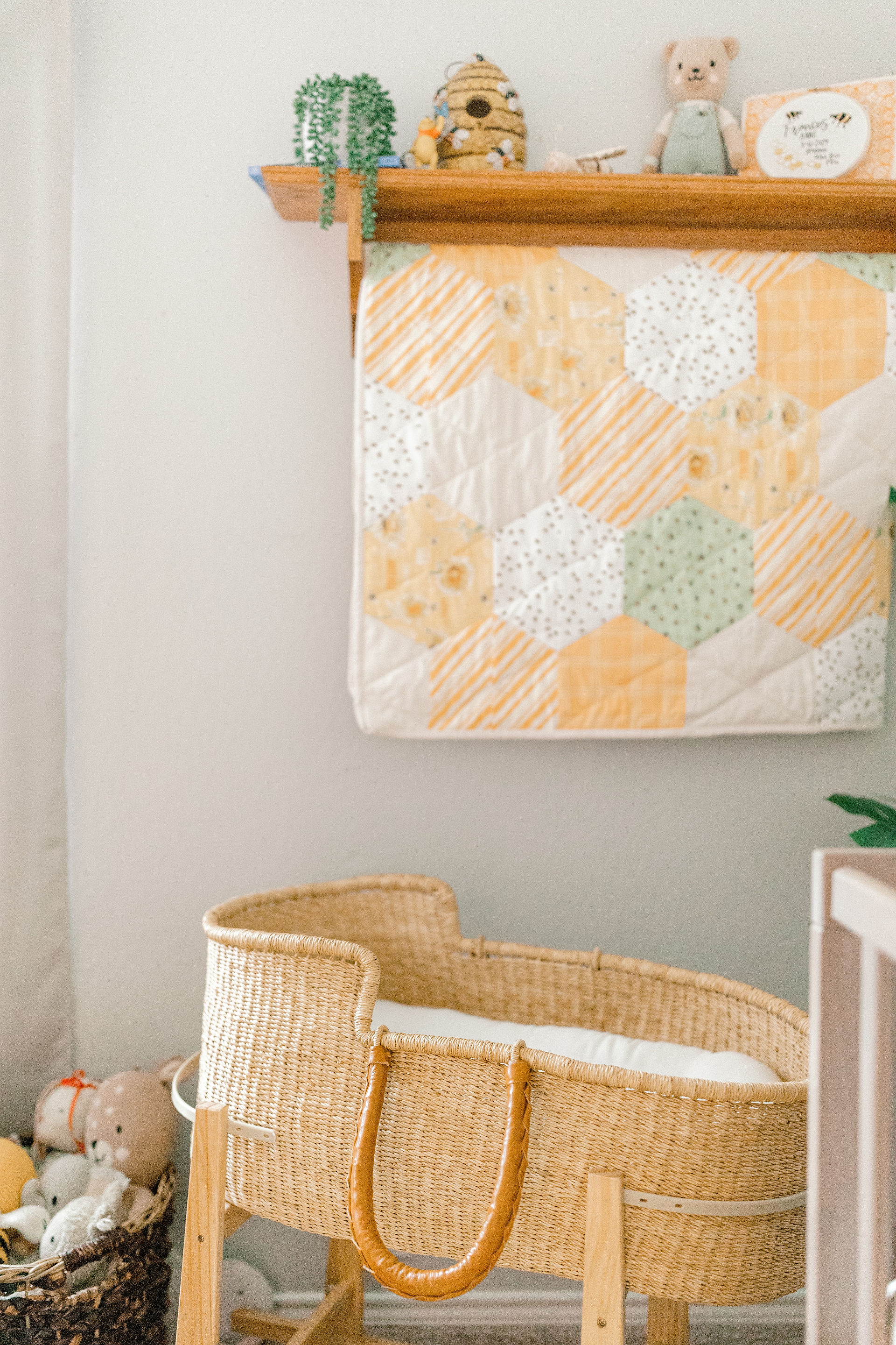 bumble bee nursery decor