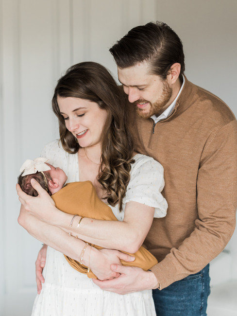 natural light newborn photos