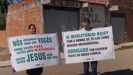 Famílias missionárias da base da AMES em Casa Nova (BA) recebem momento de diversão e refrigério