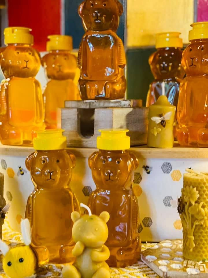 Thumbnail: Daddy Bear - 1 Pound Squeeze Bear Honey