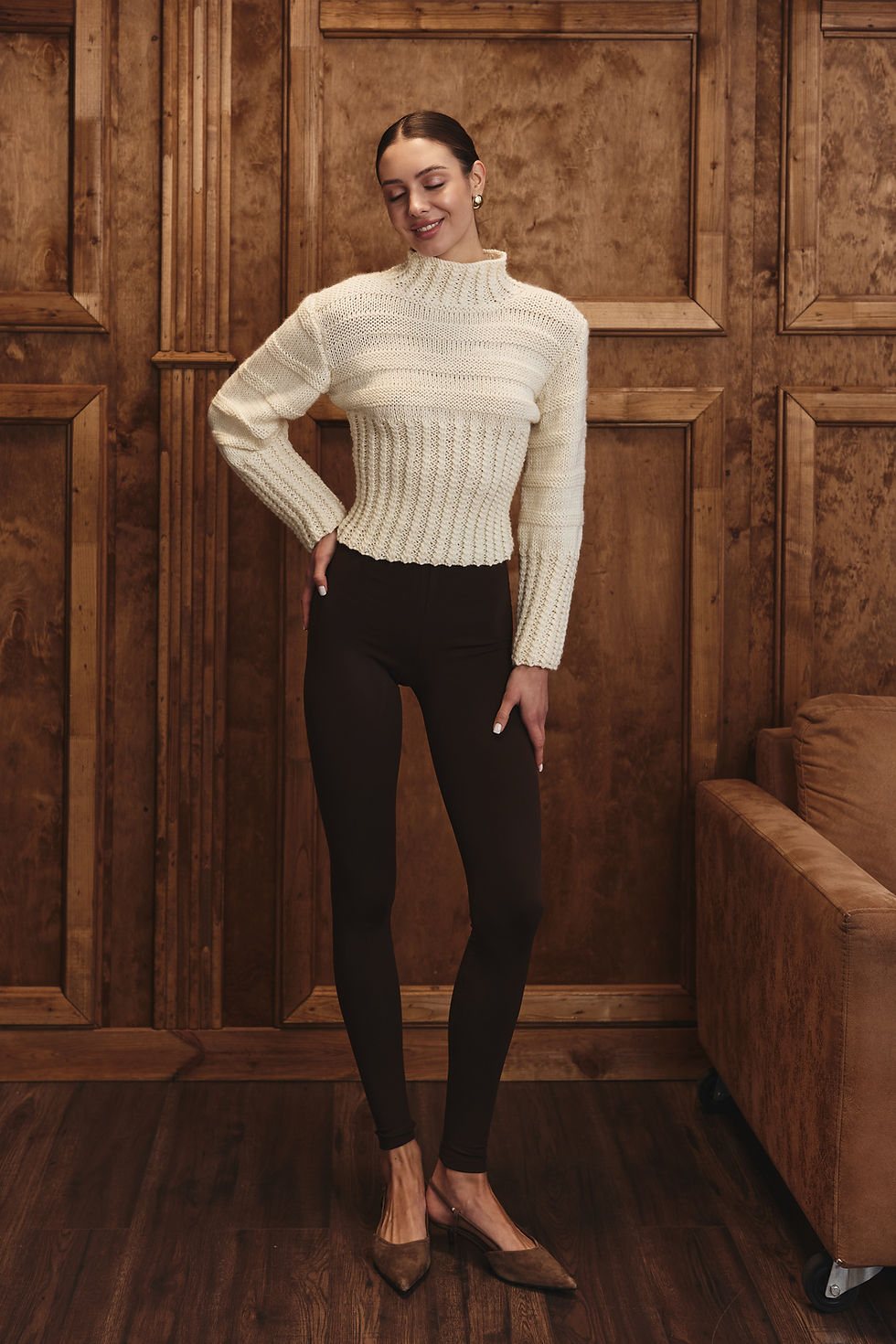 Прев'ю: "20 SOULS" SWEATER MILK