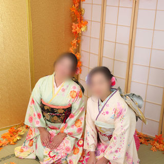 20211226_Japan_Kimono_Painting_JessicaXSarah_5D2_163a.jpg