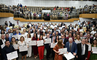 Corretores de Seguros recebem Diploma de Honra ao Mérito na Câmara Municipal de Goiânia