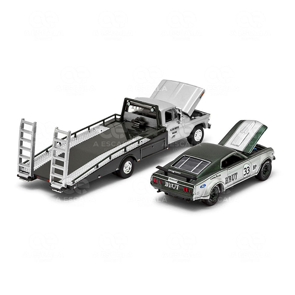 Miniatura: Allan Moffat's #33 1969 Trans Am Mustang with Ford F-350 Ramp Truck 'Brut'