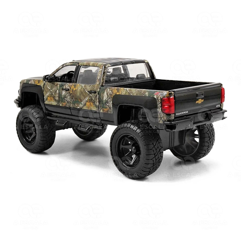 Miniatura: 2014 Chevy Silverado Off-Road & Dog Figure (Camouflage)