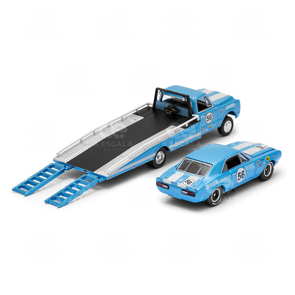 Miniatura: 1967 Chevrolet C-30 Ramp Truck with 1967 Chevrolet Trans Am Camaro #56 'Dana'