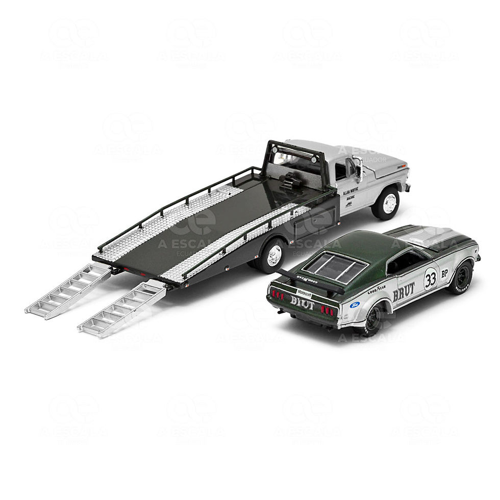 Miniatura: Allan Moffat's #33 1969 Trans Am Mustang with Ford F-350 Ramp Truck 'Brut'