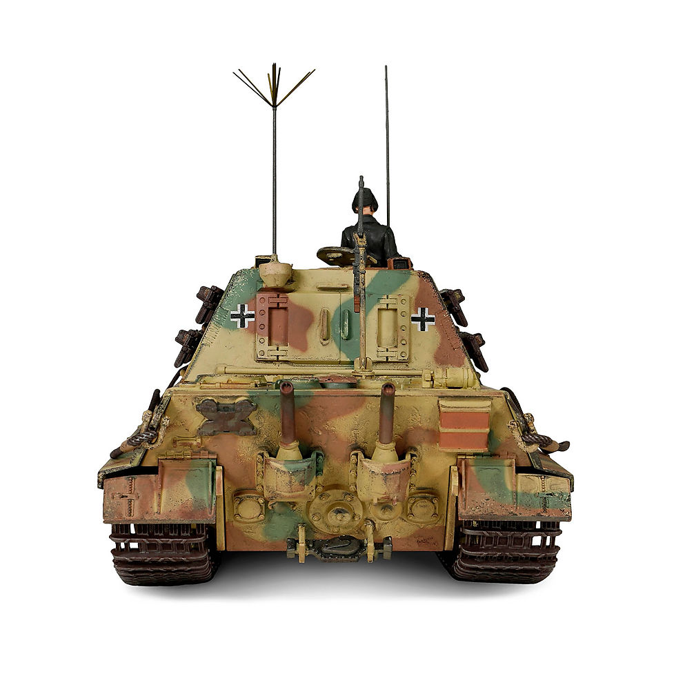 Miniatura: Réplica a escala 1:32, Panzerjager Tiger Ausf. B Heavy Tank #314 'JAGDTIGER', vista posterior