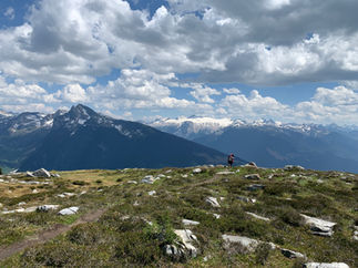 Route information for Joss Lake and Joss lookout through east access. Trail condition and views.