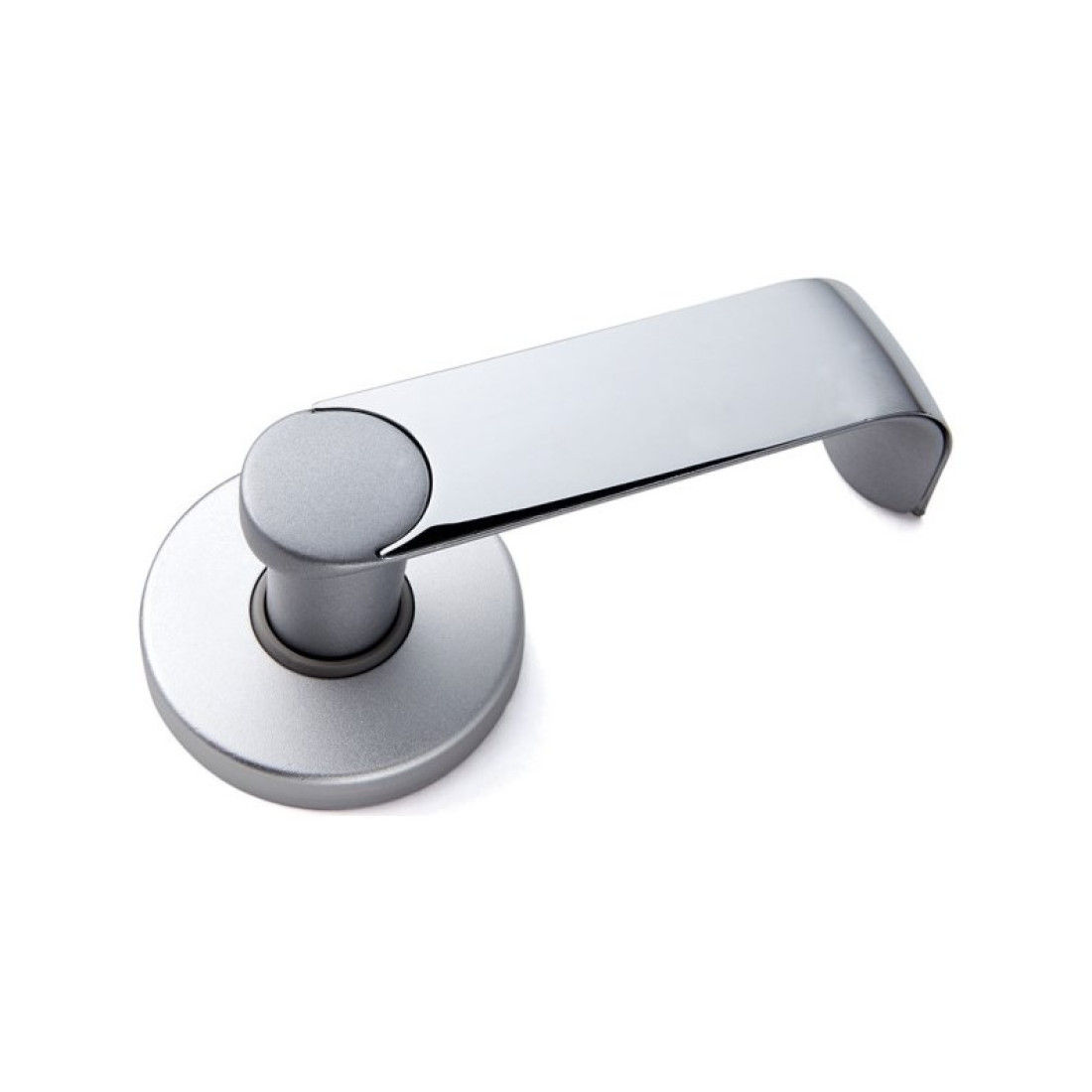 KARAVAN TEKNE BANYO KAPI KOLU BALDACCI