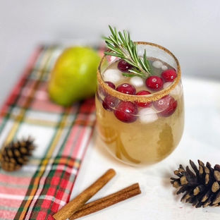 Spiced Pear Holiday Mocktail