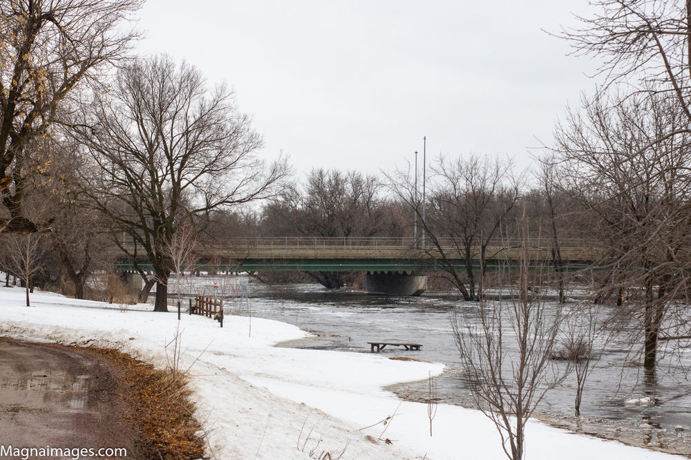 Flooding starts for Rock Rapids, Iowa