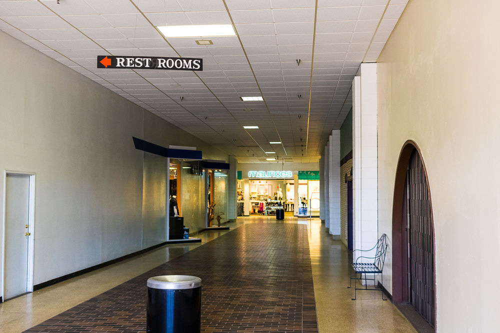 Exploring and photographing the Market Street Mall in Marshall Minnesota.