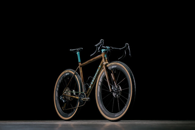 SHIGE's CRUX