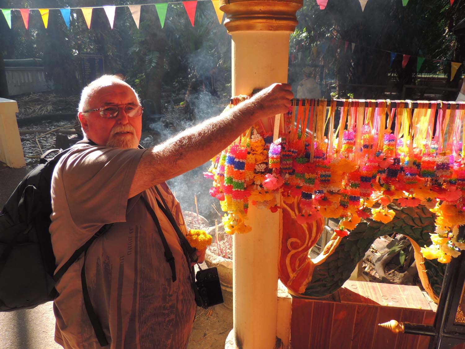 Photographer Peter enjoying a painting holiday in Thailand 010