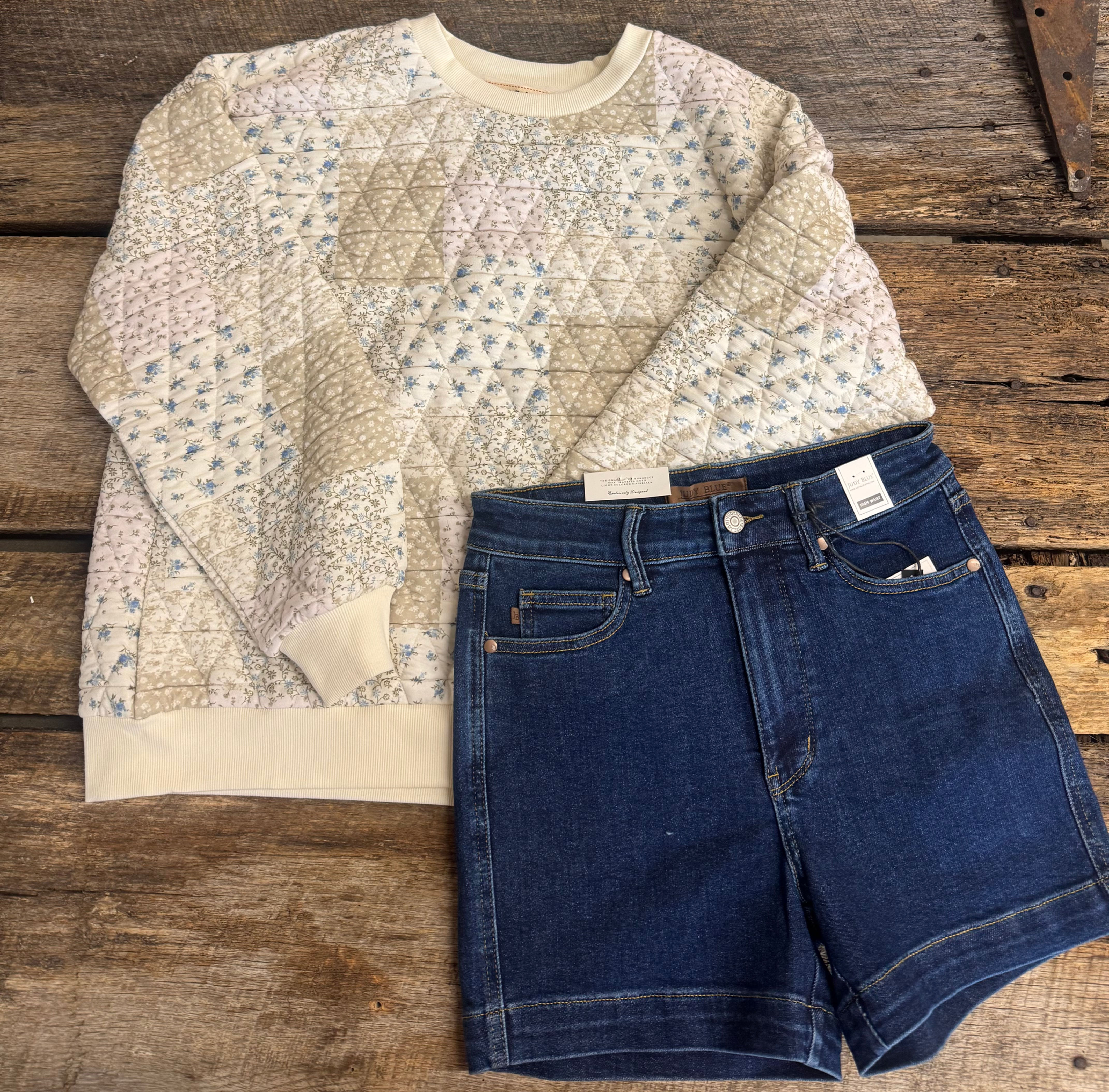 Multi-Floral Patchwork Long Sleeve Knit Top- Cream Multi